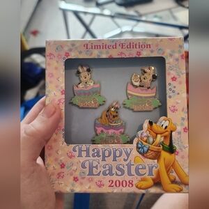 Limited Edition Disney Happy Easter 2008 Pin Set